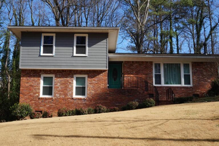 700 Brookhaven